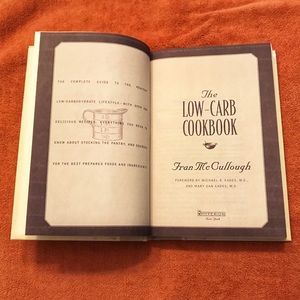 The Low-Carb Cookbook by Fran McCullough Hardcover